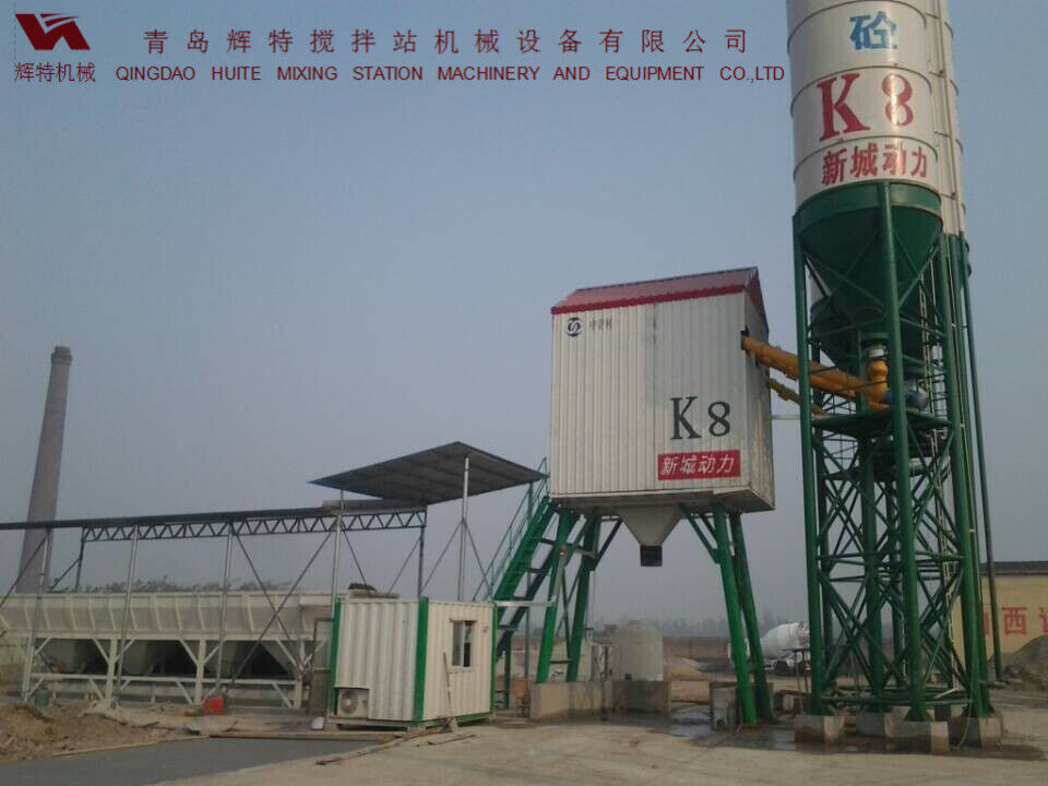 輝特混凝土攪拌站HZS50攪拌性能強，攪拌均勻、迅速，生產(chǎn)效率高