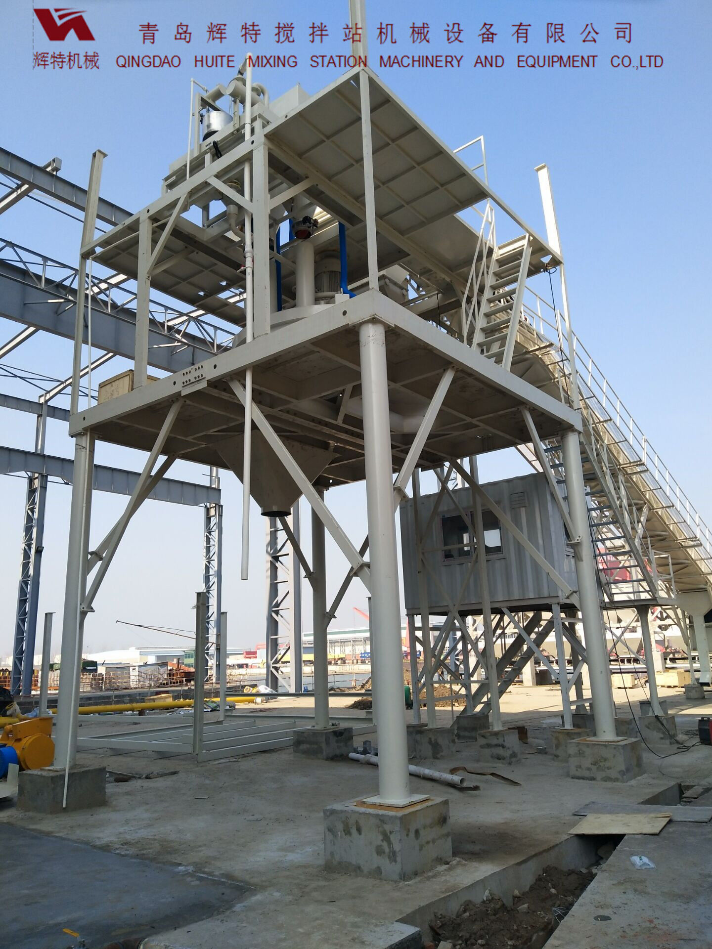 混凝土攪拌站設(shè)備 青島攪拌站hzs120 輝特機(jī)械