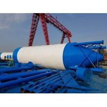 選擇鄭州恒源生產(chǎn)的水泥罐原因之三：型號(hào)全，有現(xiàn)貨