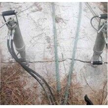 巖石液壓劈裂機開采巨石用好設(shè)備