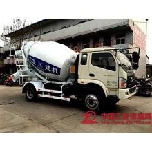 混凝土攪拌運(yùn)輸車3立方，液壓驅(qū)動(dòng)，風(fēng)冷式散熱器